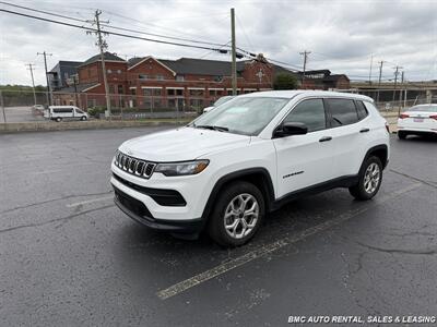 2025 Jeep Compass Sport   - Photo 8 - Newport, KY 41071