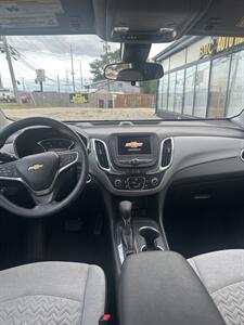 2023 Chevrolet Equinox LS   - Photo 6 - Newport, KY 41071