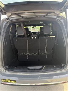 2025 Chrysler Pacifica Select   - Photo 8 - Newport, KY 41071