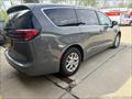2025 Chrysler Pacifica Select - Thumbnail 4