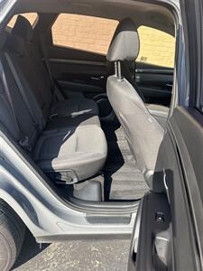 2024 Hyundai TUCSON SE   - Photo 9 - Newport, KY 41071