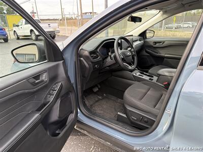 2024 Ford Escape Active   - Photo 10 - Newport, KY 41071