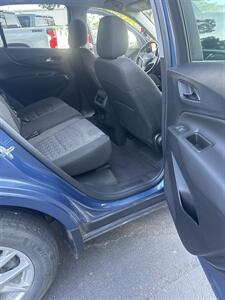 2024 Chevrolet Equinox LT   - Photo 8 - Newport, KY 41071
