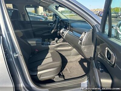 2023 Kia Sorento LX   - Photo 20 - Newport, KY 41071