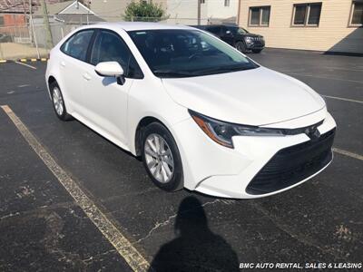 2024 Toyota Corolla LE   - Photo 2 - Newport, KY 41071