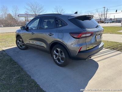 2025 Ford Escape ST-Line   - Photo 2 - Newport, KY 41071