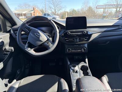 2025 Ford Escape ST-Line   - Photo 7 - Newport, KY 41071