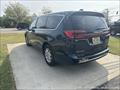 2025 Chrysler Pacifica Select - Thumbnail 4