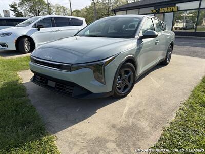 2025 Kia K4 LXS   - Photo 1 - Newport, KY 41071