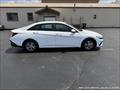 2025 Hyundai ELANTRA SE - Thumbnail 9