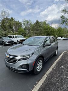 2024 Chevrolet Equinox LS   - Photo 5 - Newport, KY 41071
