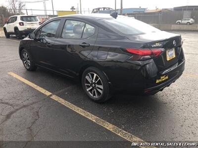 2022 Nissan Versa SV   - Photo 8 - Newport, KY 41071