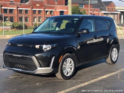 2024 Kia Soul LX   - Photo 1 - Newport, KY 41071