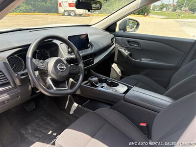 2024 Nissan Rogue S - Photo 9 - Newport, KY 41071