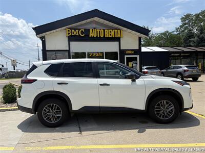 2024 Nissan Rogue S - Photo 4 - Newport, KY 41071