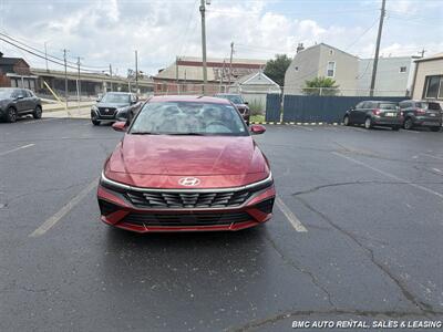 2024 Hyundai ELANTRA SEL   - Photo 1 - Newport, KY 41071