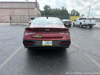 2024 Hyundai ELANTRA SEL   - Photo 3 - Newport, KY 41071