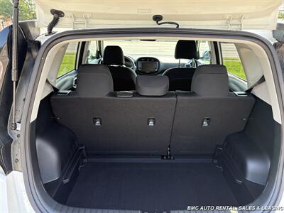 2025 Kia Soul LX   - Photo 18 - Newport, KY 41071
