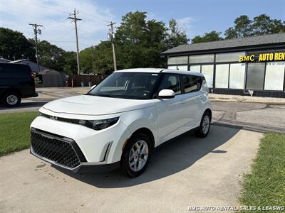 2025 Kia Soul LX   - Photo 1 - Newport, KY 41071
