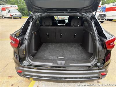 2025 Chevrolet Trax RS   - Photo 8 - Newport, KY 41071