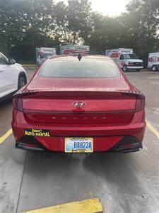 2022 Hyundai Sonata SEL   - Photo 4 - Newport, KY 41071