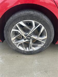 2022 Hyundai Sonata SEL   - Photo 9 - Newport, KY 41071
