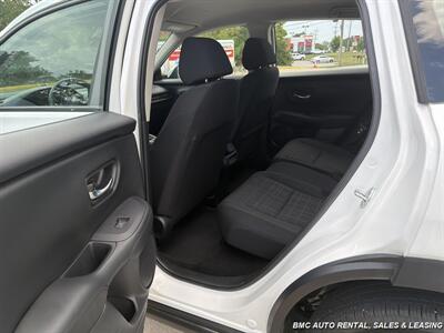 2025 Honda HR-V LX   - Photo 7 - Newport, KY 41071