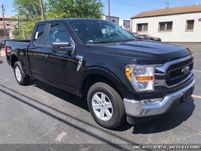 2021 Ford F-150 XLT   - Photo 4 - Newport, KY 41071