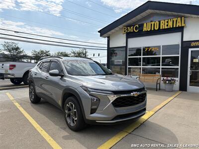 2024 Chevrolet Trax LT - Photo 1 - Newport, KY 41071