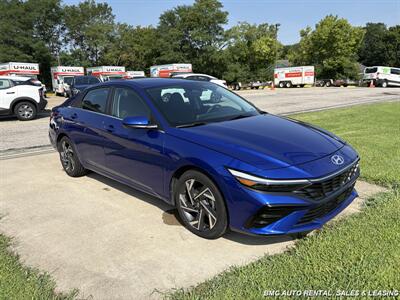 2024 Hyundai Elantra SEL   - Photo 3 - Newport, KY 41071