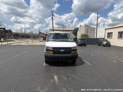 2023 Chevrolet Express LS 3500   - Photo 8 - Newport, KY 41071