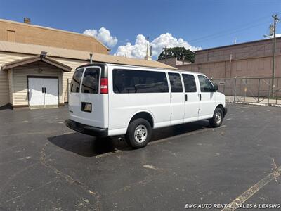 2023 Chevrolet Express LS 3500   - Photo 4 - Newport, KY 41071