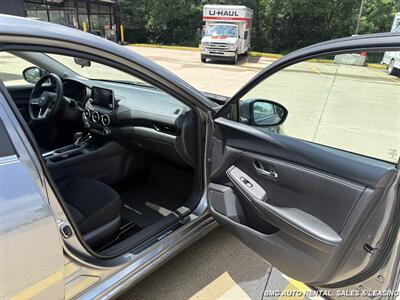 2025 Nissan Sentra SV   - Photo 9 - Newport, KY 41071