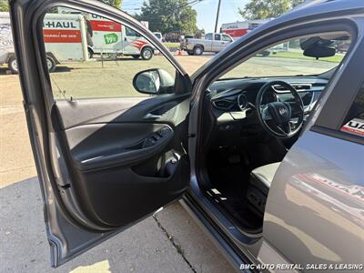 2023 Buick Encore GX Select   - Photo 10 - Newport, KY 41071