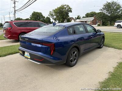 2025 Kia K4 LXS   - Photo 2 - Newport, KY 41071
