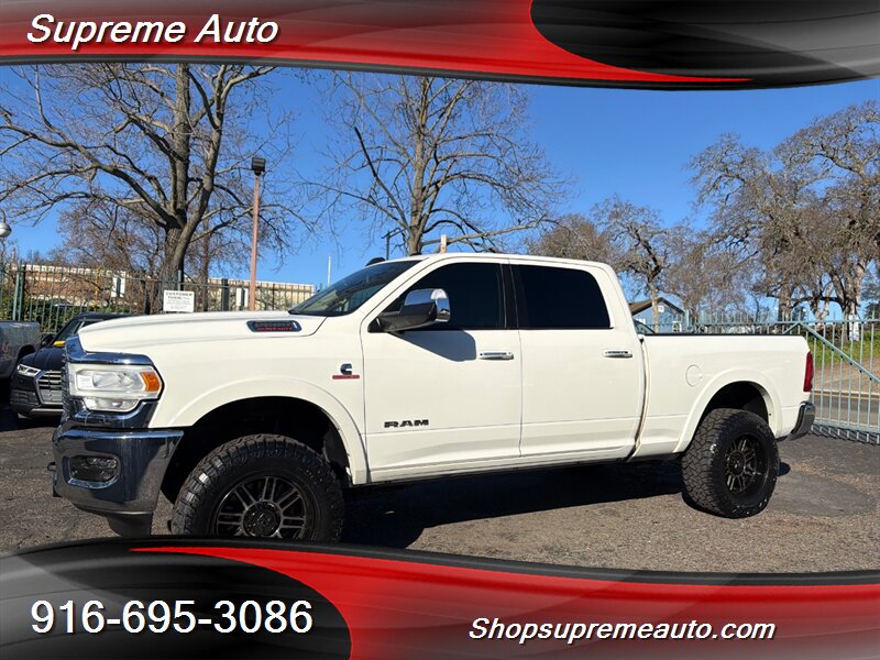 2020 RAM 2500 Laramie Crew Cab*4X4*Lifted*Tow Package*One Owner*  