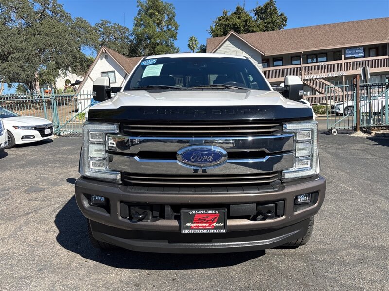 2017 Ford F-350 King Ranch photo 3