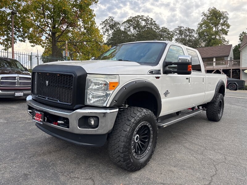 2015 Ford F-250 Lariat photo 2