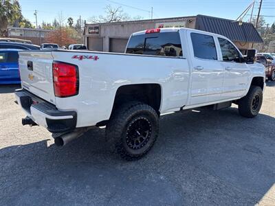2016 Chevrolet Silverado 2500 LTZ Crew Cab*4X4*Lifted*Tow Package*Rear Camera*   - Photo 8 - Fair Oaks, CA 95628