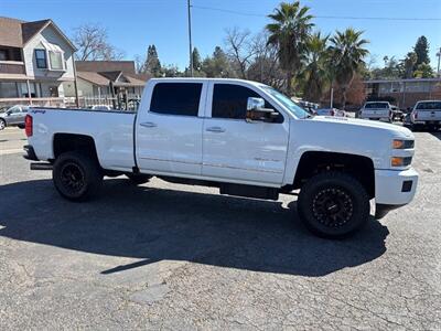 2016 Chevrolet Silverado 2500 LTZ Crew Cab*4X4*Lifted*Tow Package*Rear Camera*   - Photo 6 - Fair Oaks, CA 95628