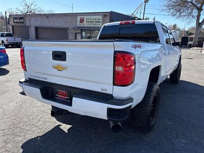 2016 Chevrolet Silverado 2500 LTZ Crew Cab*4X4*Lifted*Tow Package*Rear Camera*   - Photo 9 - Fair Oaks, CA 95628
