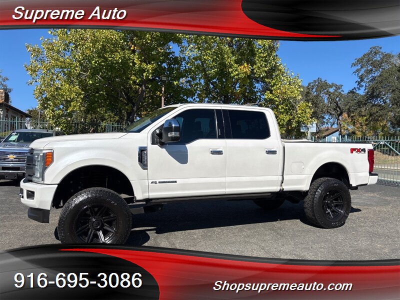2017 Ford F-250 Super Duty Platinum*4X4*Tow Package*Lifted*Loaded*  