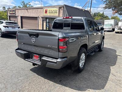 2022 Nissan Frontier Crew Cab SV*4X4*One Owner*Low Miles*Lifted*   - Photo 9 - Fair Oaks, CA 95628