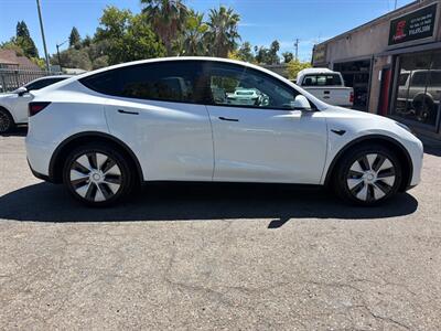 2025 Tesla Model Y Long Range*AWD*Rear Camera*One Owner*Navigation*   - Photo 6 - Fair Oaks, CA 95628