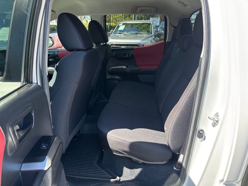 2023 Toyota Tacoma SR5 V6 photo 20