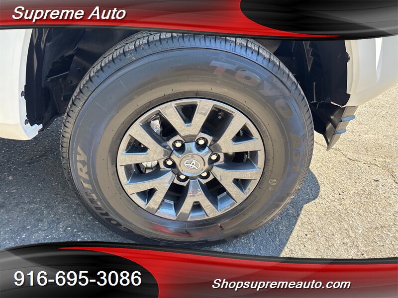 2023 Toyota Tacoma SR5 V6 photo 57