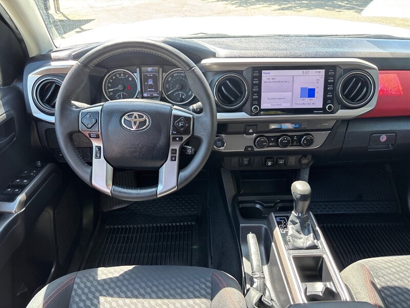 2023 Toyota Tacoma SR5 V6 photo 21