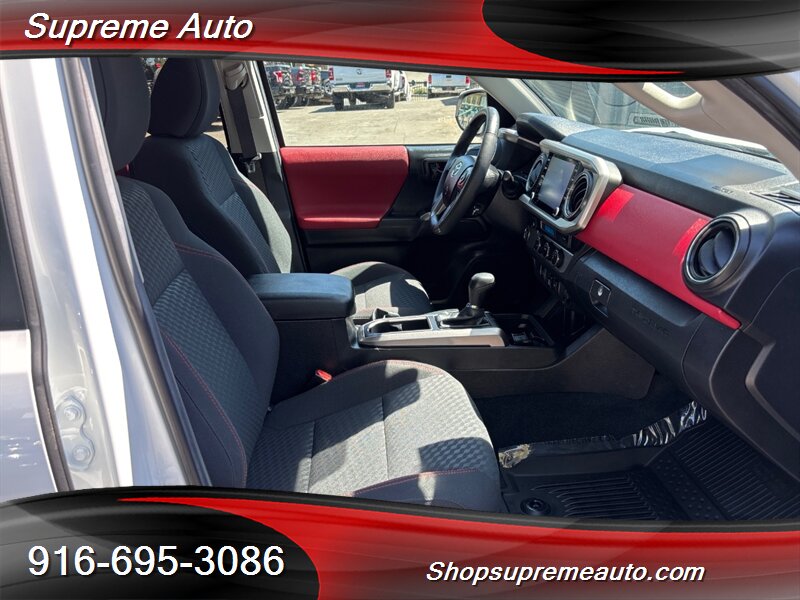 2023 Toyota Tacoma SR5 V6 photo 54