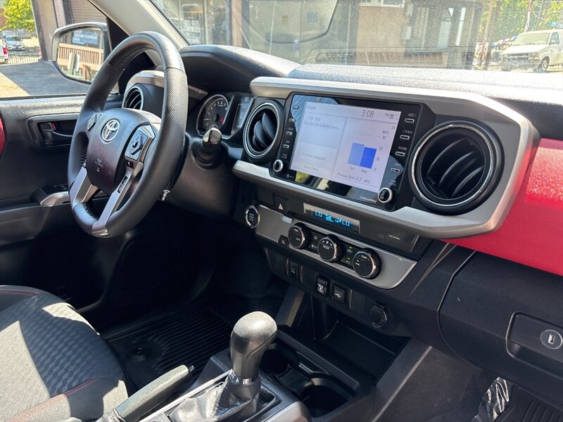 2023 Toyota Tacoma SR5 V6 photo 23