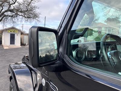 2018 Jeep Wrangler Unlimited Sahara*4X4*Hard Top*Rear Camera*   - Photo 29 - Fair Oaks, CA 95628